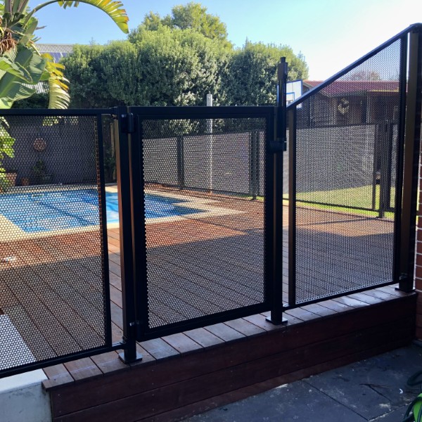 Pool Perf Bracket Fit Brackets