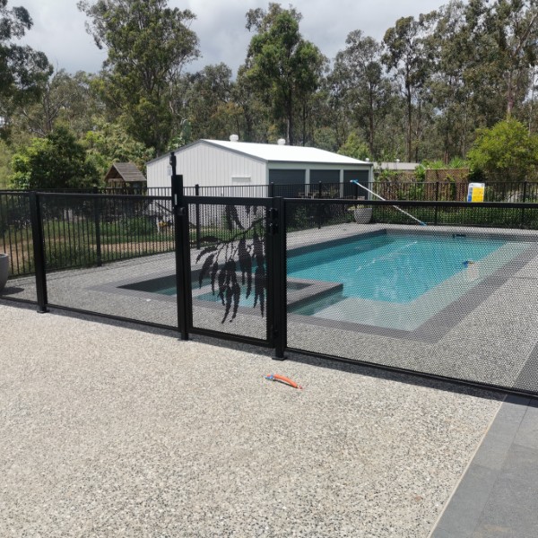 Pool Perf Gum Gate